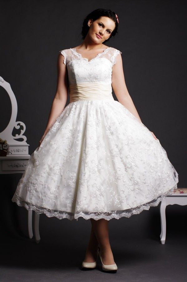 50s Retro Tea Length Lace Wedding Dress with V Neckline