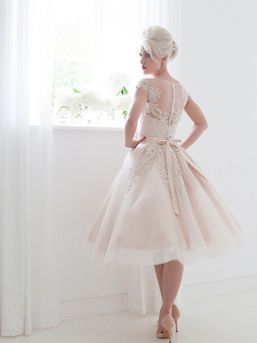 Retro Frosty Pink Knee Length Wedding Dress with Cap Sleeves