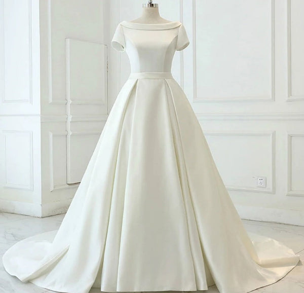 Retro Short Sleeves Ball Gown Wedding Dress AL3012