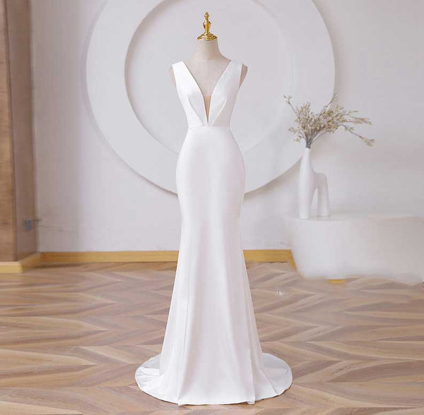 Simple Destination Minimalist Wedding Dress ET3055