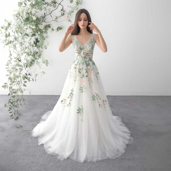 Floral Lace Wedding Dress with V Neck | ET3077