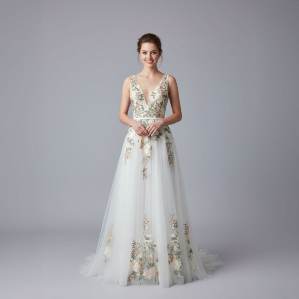 Floral Lace Wedding Dress with V Neck ET3083