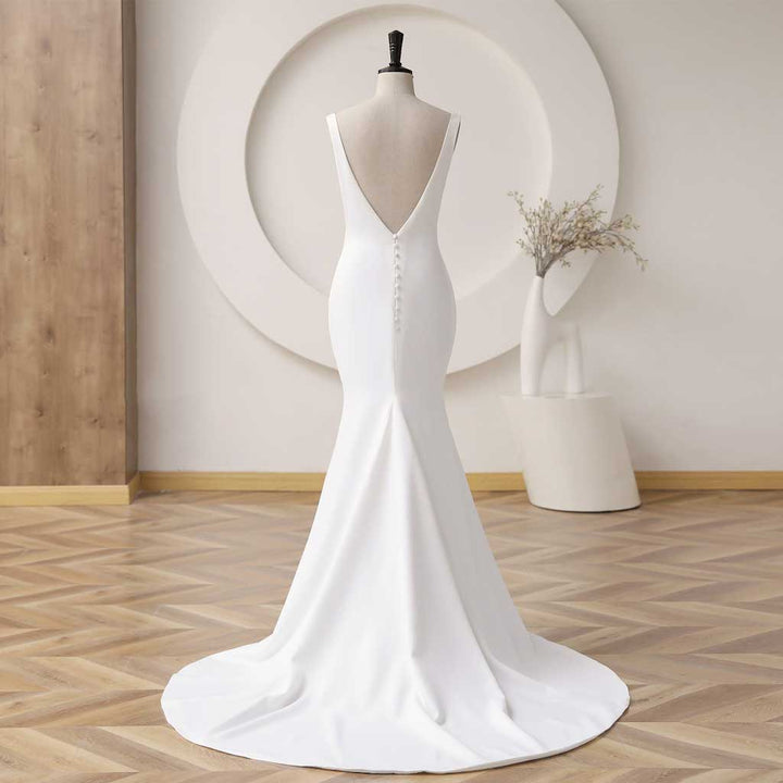 minimalist crepe wedding dress Flares Bridal 3