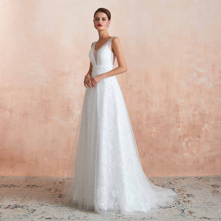 Simple Boho Slim A-line Lace Wedding Dress with Pearls EN3413