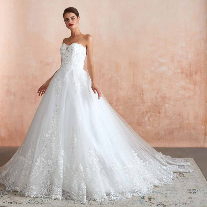 Strapless Lace Ball Gown Wedding Dress EN3409