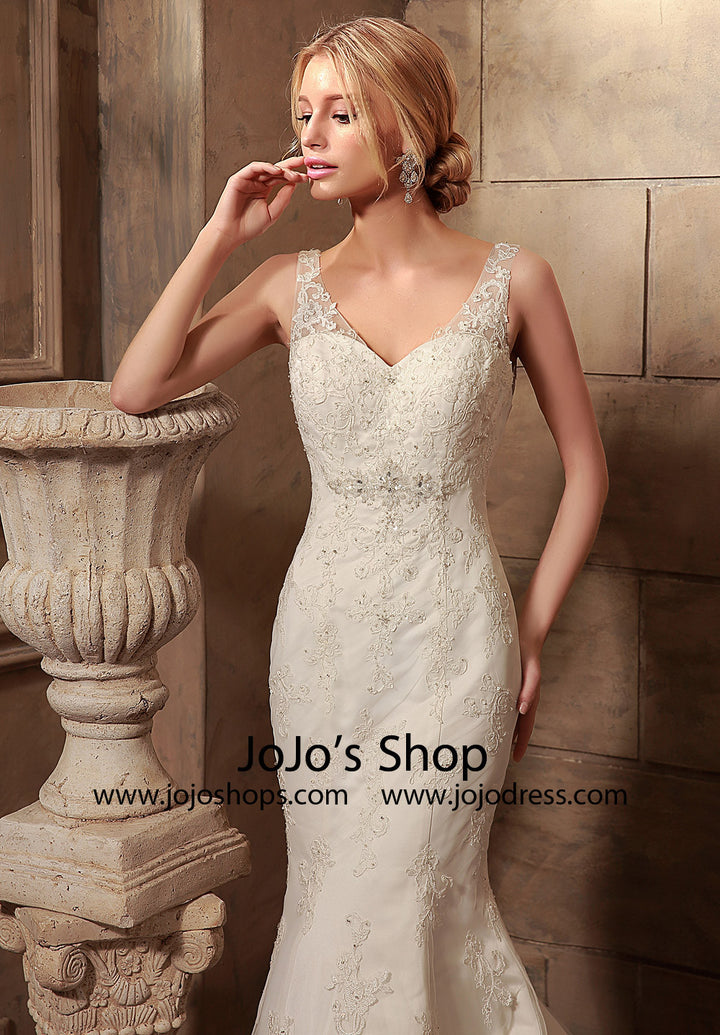 Vintage Style Fit and Flare Lace Wedding Dress | HL1003