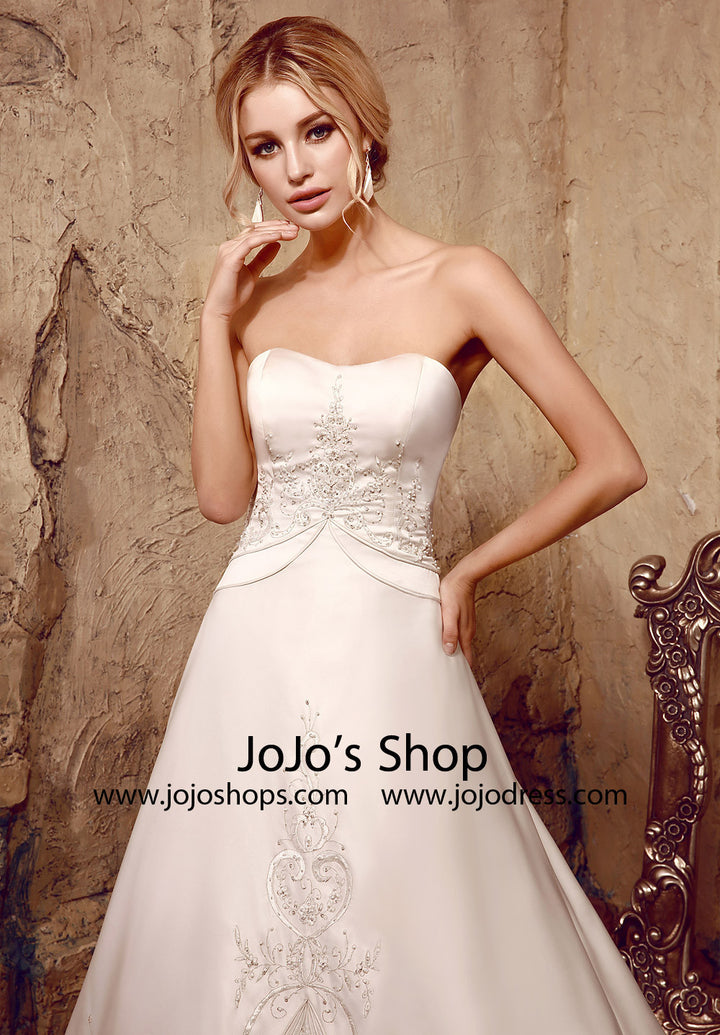 Strapless Embroidered Princess A-line Wedding Dress | HL1011