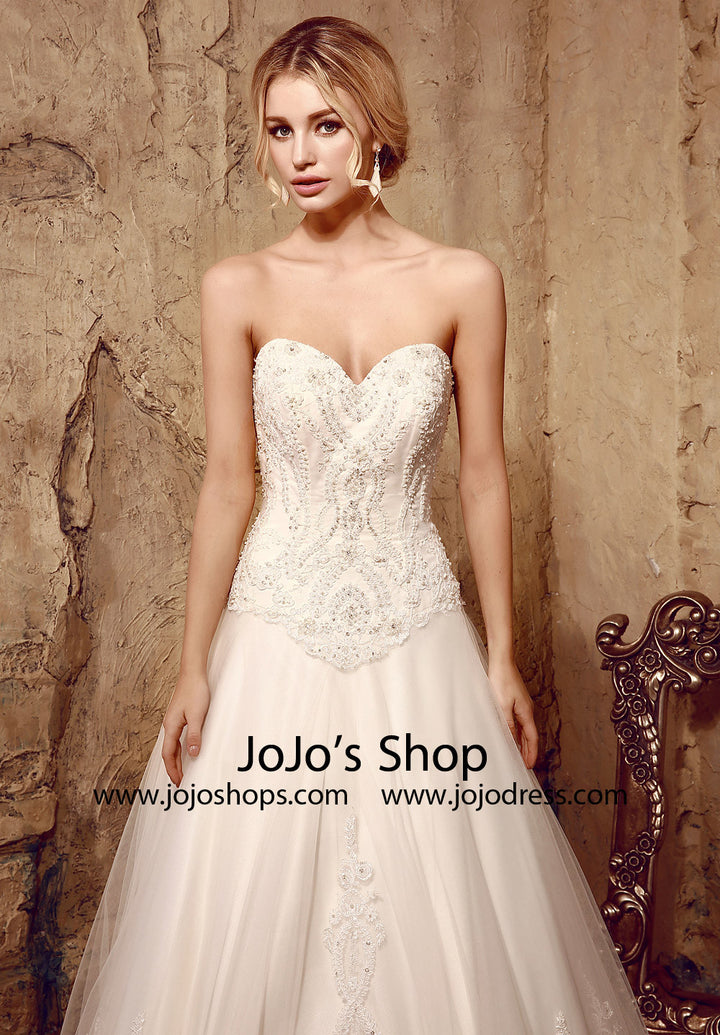 Timeless Strapless Lace Wedding Dress with Sweetheart Neckline | HL1014