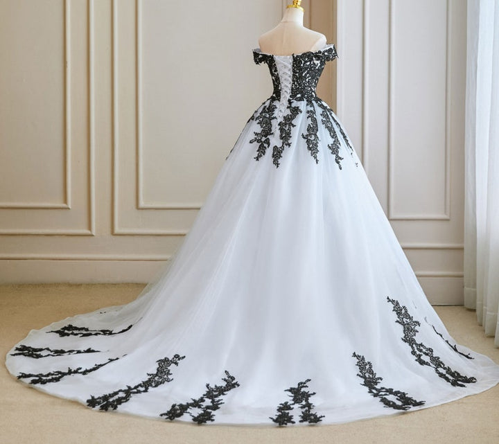 Black and White Lace Ball Gown Wedding Dress ET3034