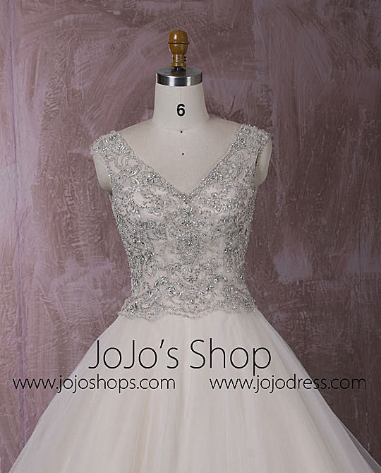 Stunning Tulle Ball Gown Wedding Dress with Jeweled Embroideries | QT815006