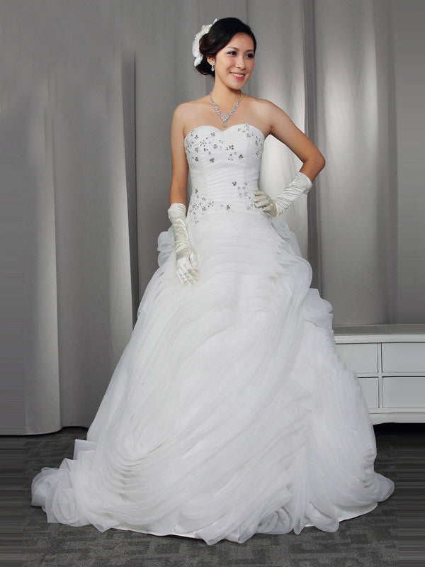 Strapless Ruffles Wedding Dress with Beadings | RS3002