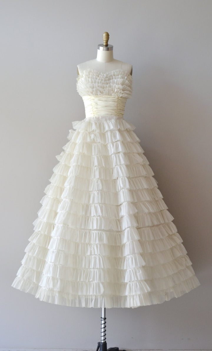 Retro Strapless Tea Length Wedding Dress with Tiered Ruffles – JoJo Bridal Shop Retro Strapless Tea Length Wedding Dress with Tiered Ruffles – JoJo Bridal Shop
