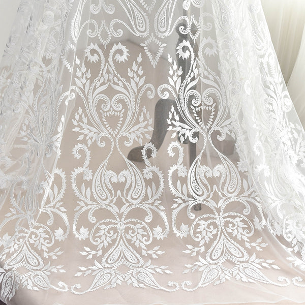 Vintage Style Ivory Embroidered Lace LC1003