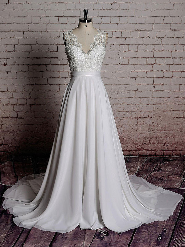Vintage Lace Chiffon Wedding Dress with Scalloped Lace V Neck | EE3009