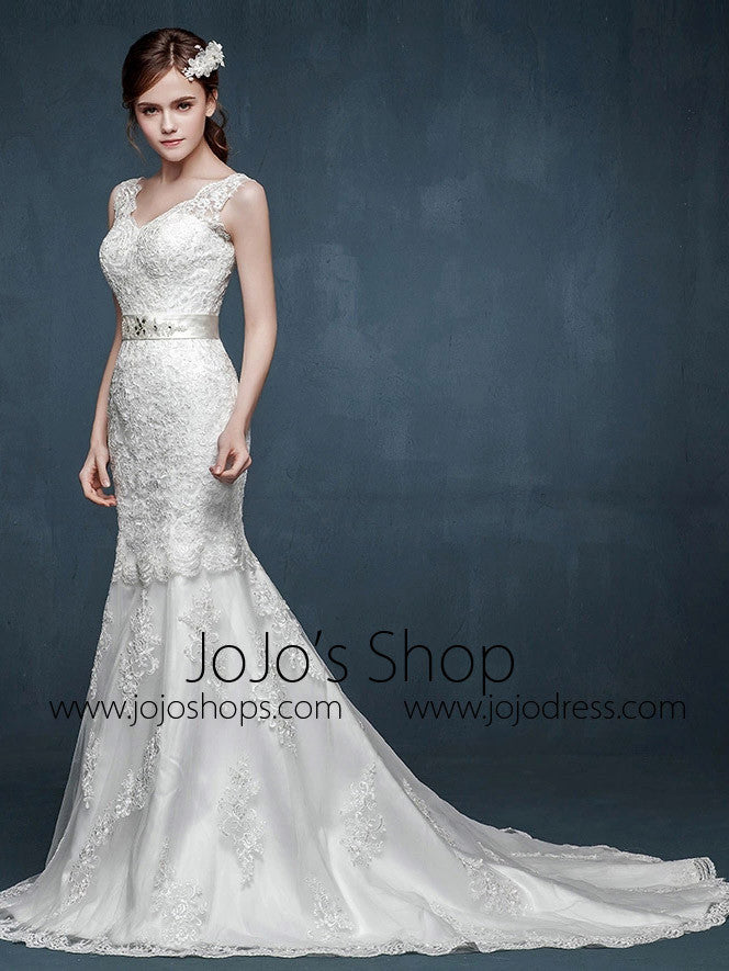 Vintage Inspired Mermaid Lace Wedding Dress 